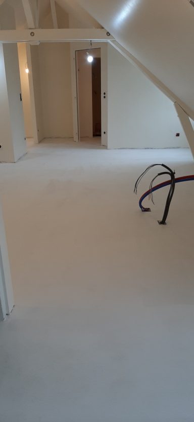 Autolissant PU semi rigide